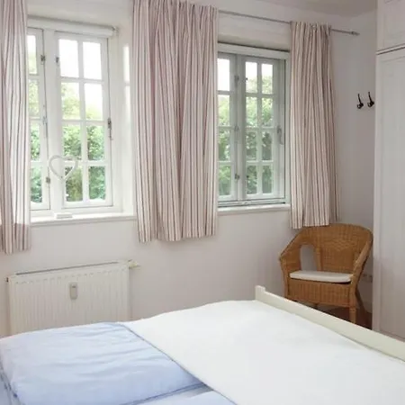 Apartman Hues Dikstian- 2 *