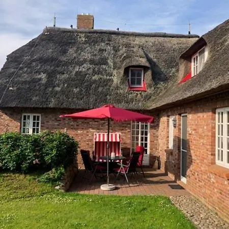 Hues Dikstian- 2 Apartman