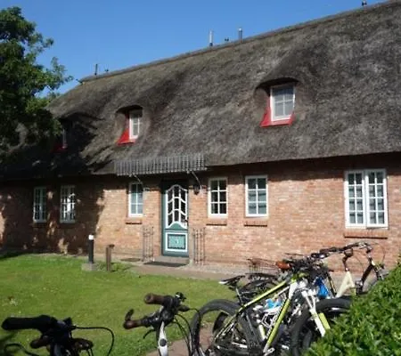 Apartman Hues Dikstian- 2 Alkersum